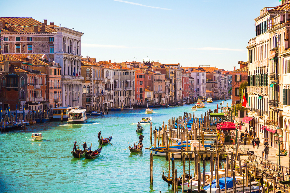 How was Venice built - Venice skyline
