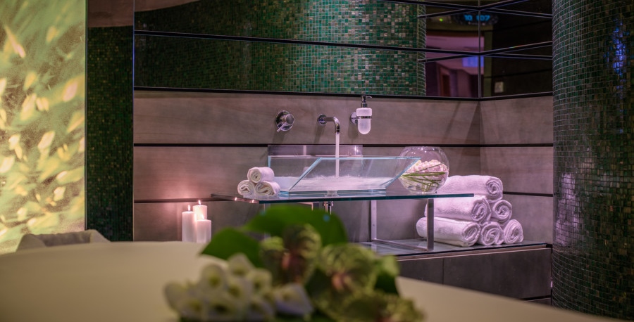 best spas in Rome - Grand Spa at The Rome Cavalieri Waldorf Hotel.