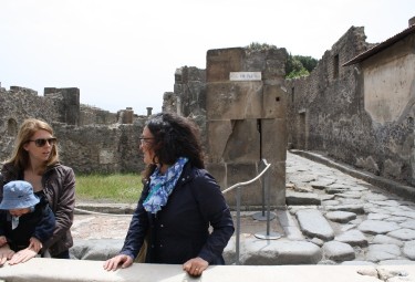 Pompeii and Mt. Vesuvius Private Day Tour from Rome
