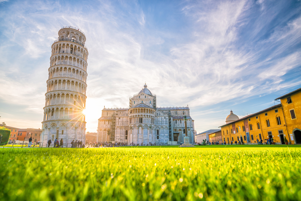 history of the Leaning Tower of Pisa
