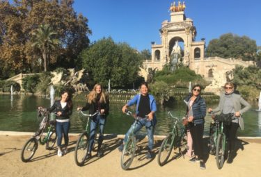 Evening Barcelona Bike Tour-Small Group Tour