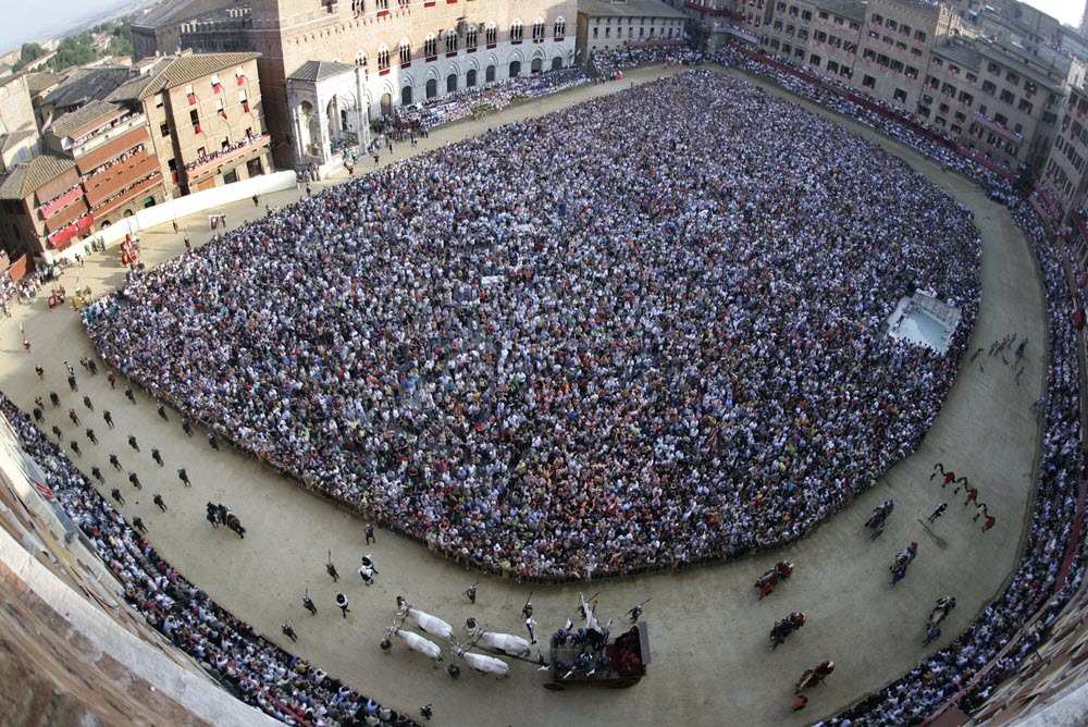 The History Of Il Palio Siena Italys Oldest Horse Race Livitaly Tours