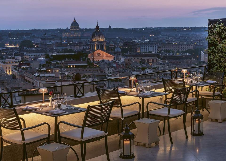 Where to have Christmas dinner in Rome?