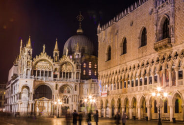 Private Venice Night Walking Tour with Exclusive Access Inside St Mark
