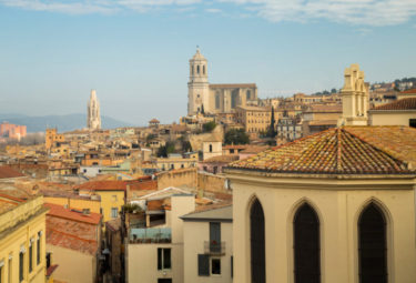 Full Day Girona & Figueroa Day Trip with Train Private